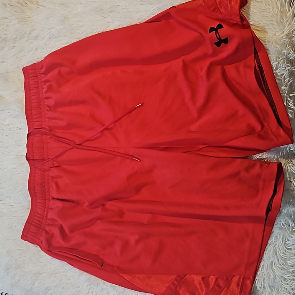 Under Armour basketball shorts- 2XL